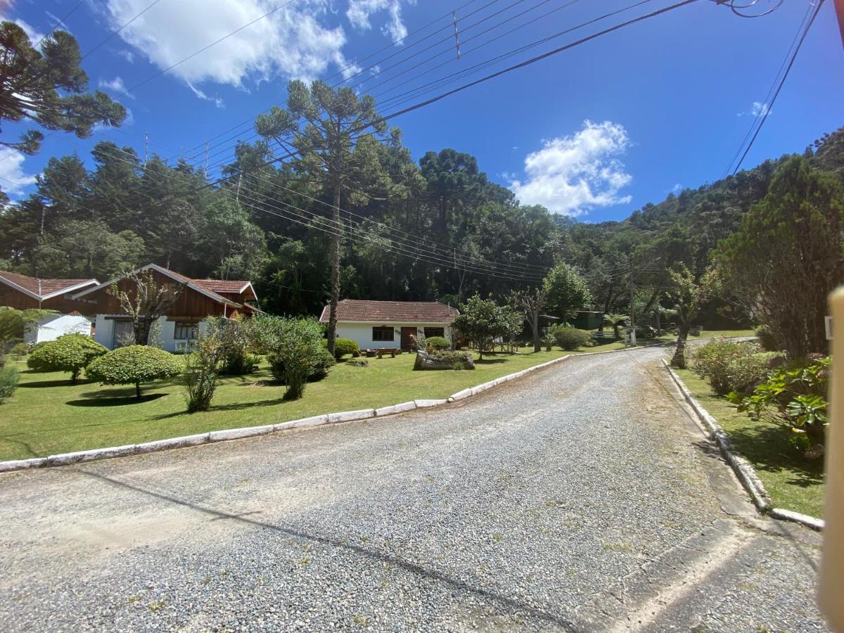 Chale Aconchegante 2Km Do Centrinho Villa Campos do Jordao Exterior photo